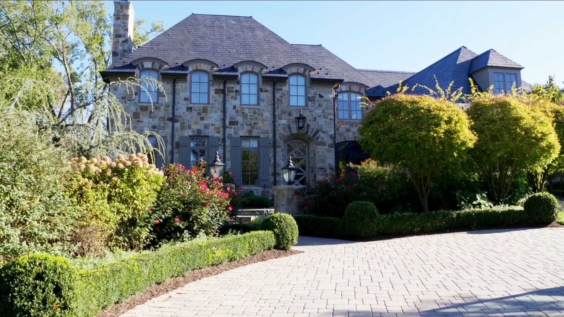 Bluestone Chateau